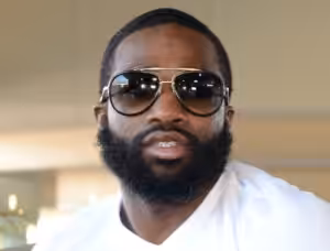 Adrien-Broner-bearded-fukuda